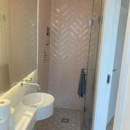 Bed & Breakfast Lime Tree - Double With Ensuite Limerick