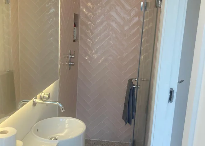 Bed & Breakfast Lime Tree - Double With Ensuite Limerick